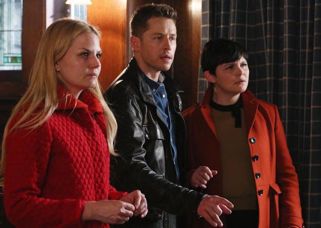 Once Upon a Time - David and Mary Margaret take away Maleficent's child