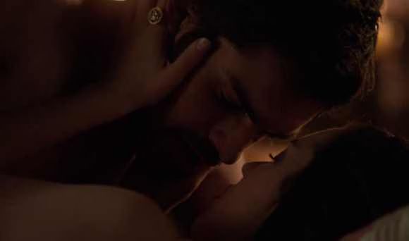Reign Mary and Louis Conde have sex