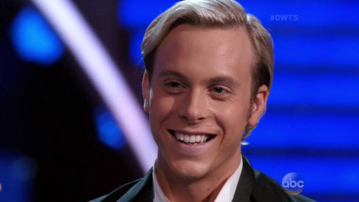 Riker Lynch and Allison Holker dance Foxtrot