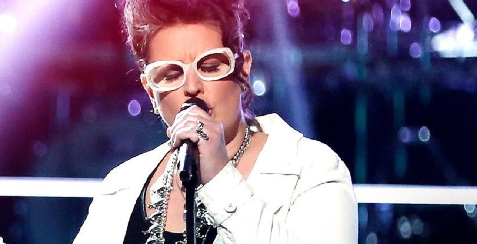 Sarah Potenza Tackles Matt McAndrew's 'Wasted Love' on The Voice 2015 Knockouts (VIDEO)