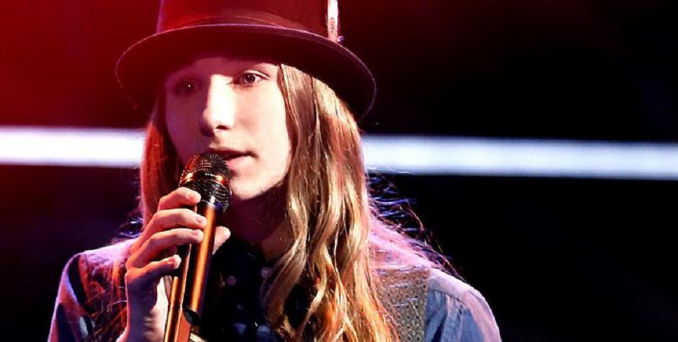 Sawyer Fredericks, Mia Z and Paul Pfau Compete In First-Ever Three-Way Battle on The Voice 2015 Knockouts (VIDEO)