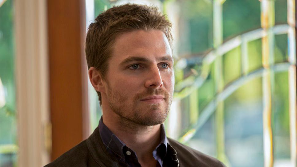 Stephen Amell Cast as Casey Jones in 'Ninja Turtles' Sequel