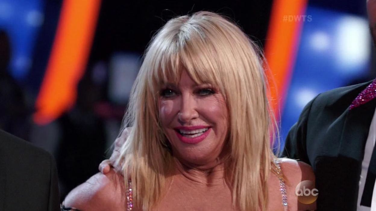 Suzanne Somers and Tony Dovolani dance Jive (VIDEO)