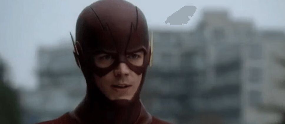 The Flash - Barry reveals his identity to Iris