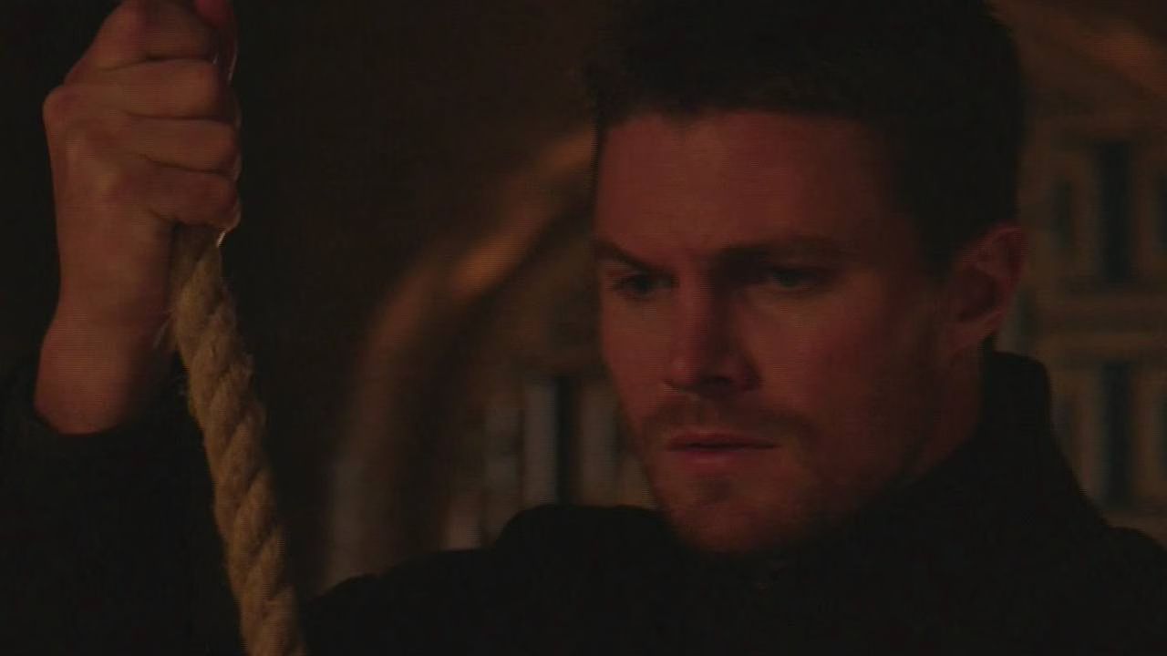 'Arrow' Preview- The Fallen (VIDEO)