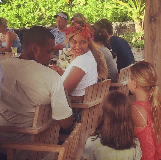 Beyonce And Jay-Z Spend Wedding Anniversary In Hawaii (Photo)