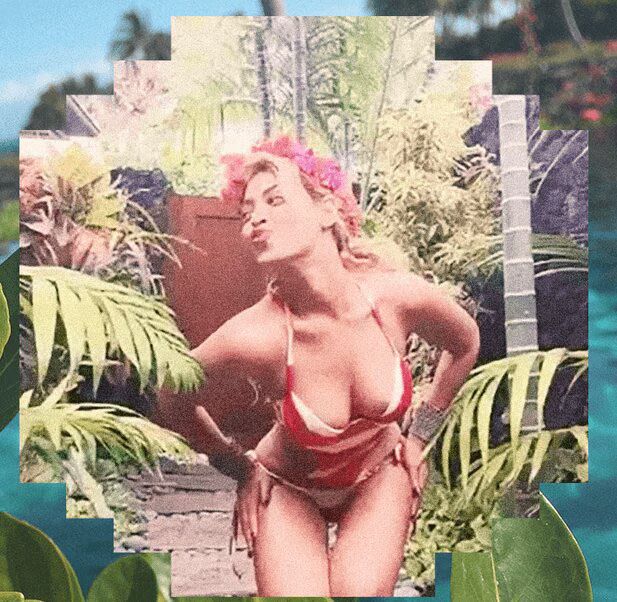 Beyonce Posts Her Vacation Photos Hawaii