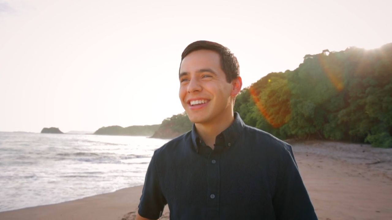 David Archuleta Apologizes For Anti-Gay Tweet