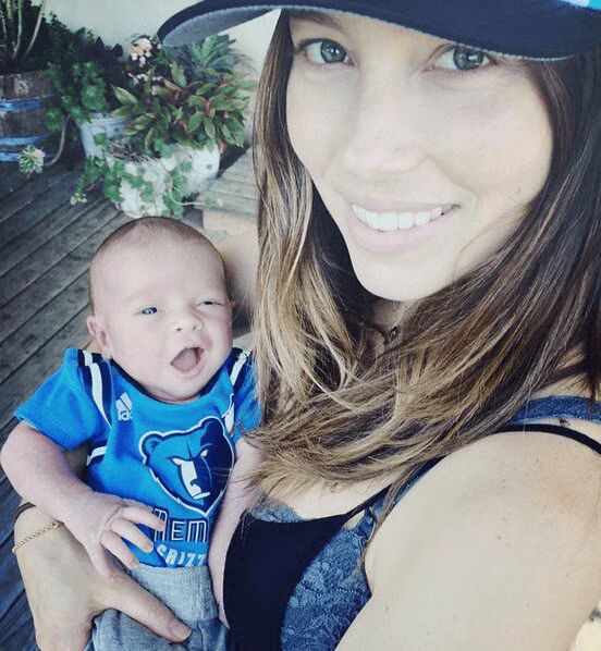 Justin Timberlake And Jessica Biel's Baby Is Adorable In First Public Photo