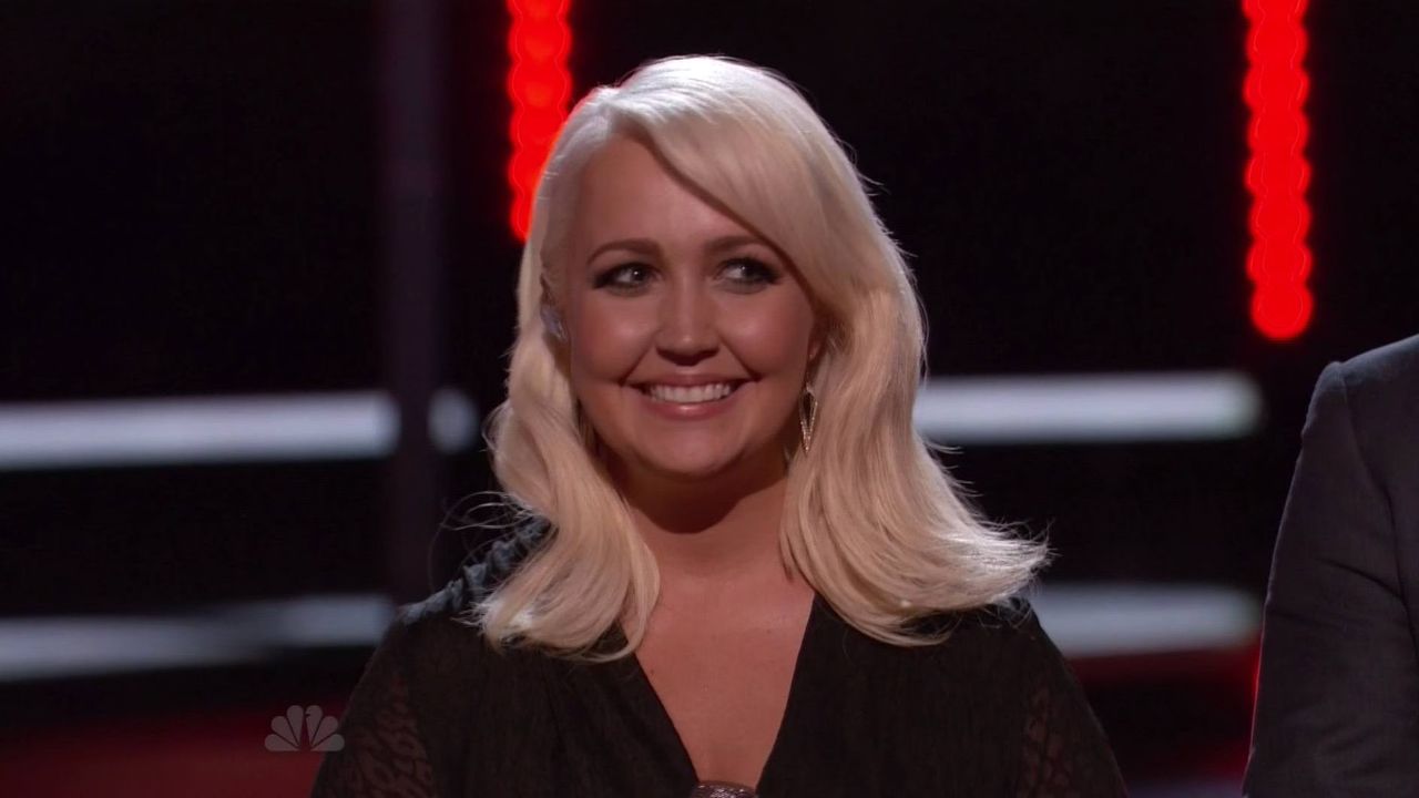 Meghan Linsey sings 'Girl Crush' on The Voice 2015 Top 12 (VIDEO)