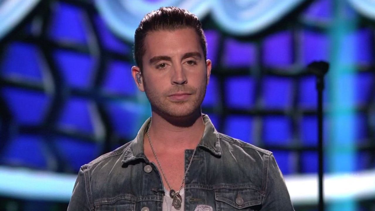 Nick Fradiani sings 'Catch My Breath' on American Idol Top 8