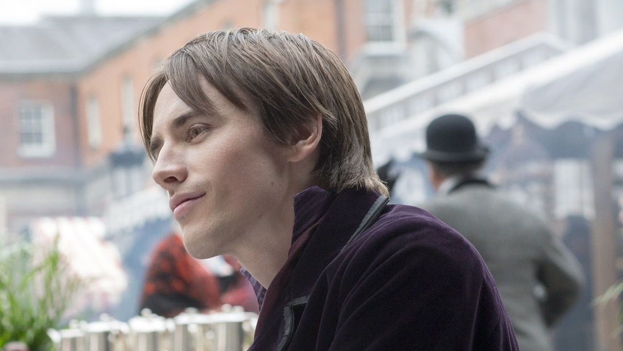 Reeve Carney as Dorian Gray in Penny Dreadful (season 2, episode 1). - Photo: Jonathan Hession/SHOWTIME