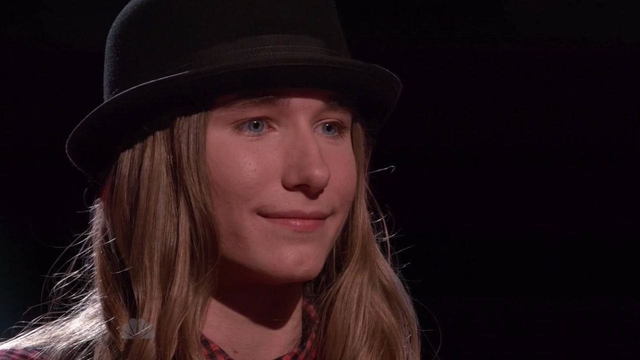 Sawyer Fredericks Closes the Show With 'Trouble' on The Voice 2015 Playoffs (VIDEO)