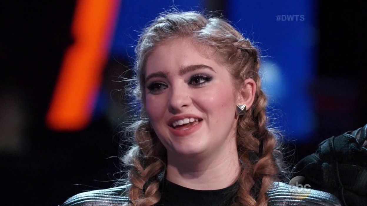 Willow Shields and Mark Ballas dance almost PERFECT 'Hunger Games' Contemporary
