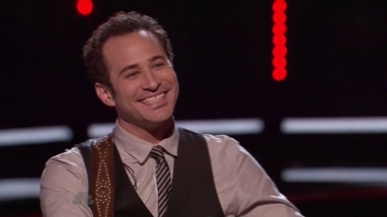 Joshua Davis sings 'In My Life' on The Voice 2015 Top 6 (VIDEO)