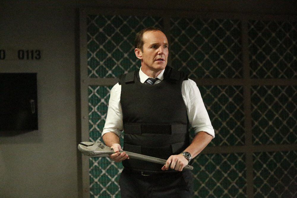 'Marvel's Agents of S.H.I.E.L.D.' Finale Review 'S.O.S.' Is a Marvel Movie for the Small Screen