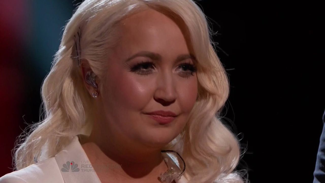 Meghan Linsey sings 'When a Man Loves a Woman' on The Voice 2015 Finale (VIDEO)