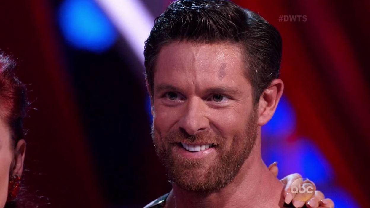 Noah Galloway and Sharna Burgess dance PERFECT Paso Doble