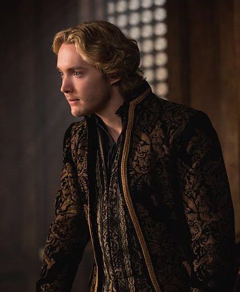 Reign - Season 2 Episode 21 - Recap and Review - The Siege