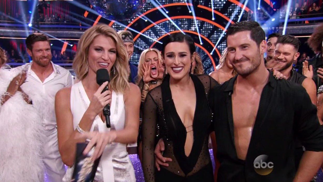 Rumer Willis and Val Chmerkovskiy dance Foxtrot : Paso Doble