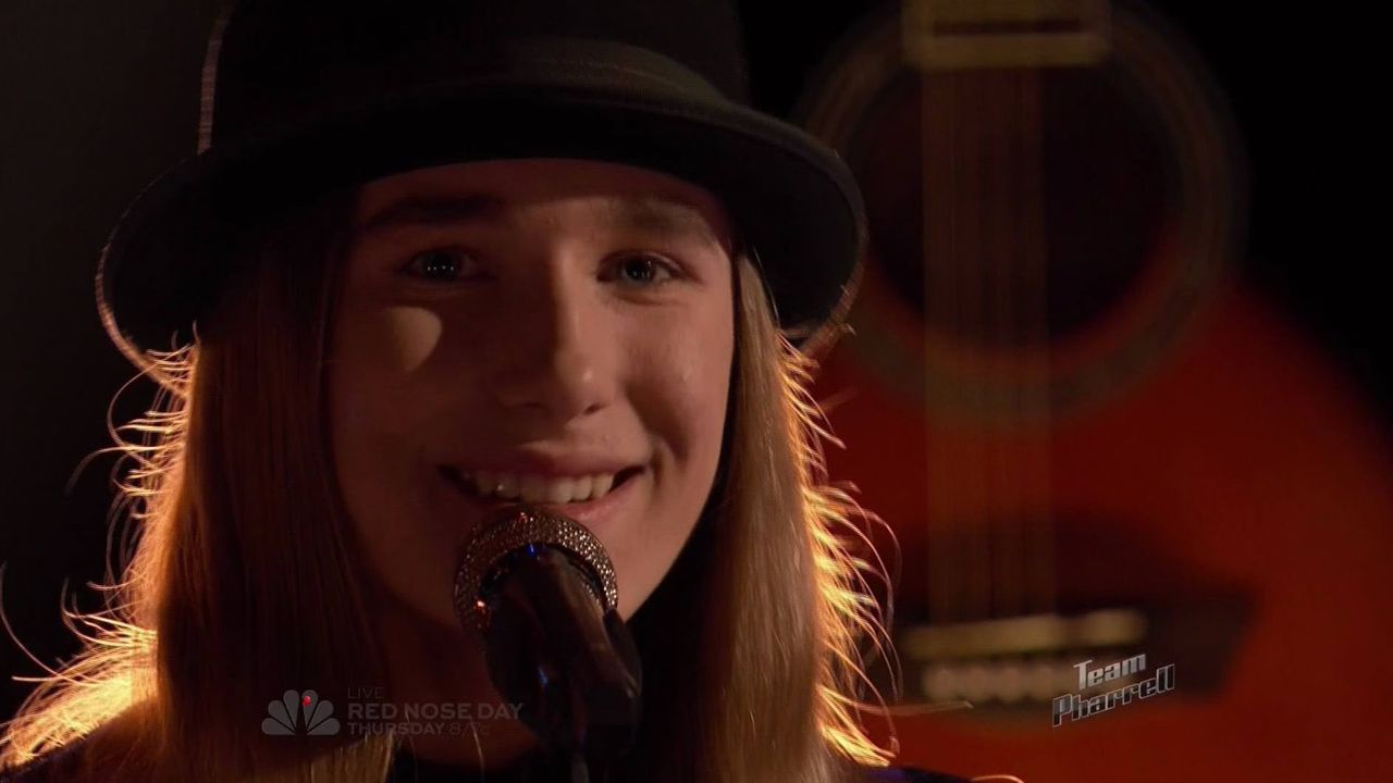 Sawyer Fredericks sings 'Old Man' on The Voice 2015 Finale (VIDEO)