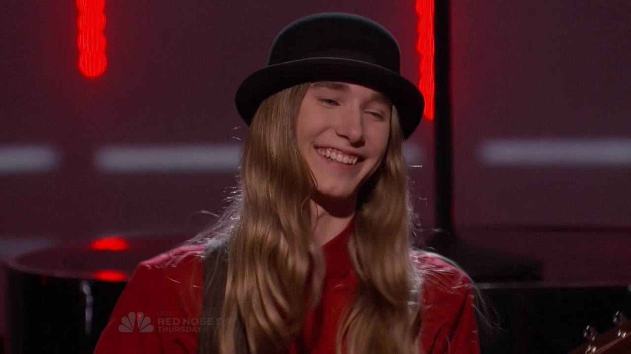 Sawyer Fredericks sings 'Please' on The Voice 2015 Finale (VIDEO)