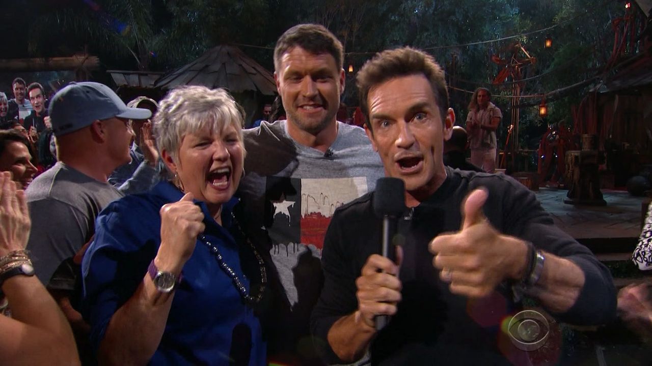 Survivor Worlds Apart Mike Holloway wins, crowned Sole Survivor