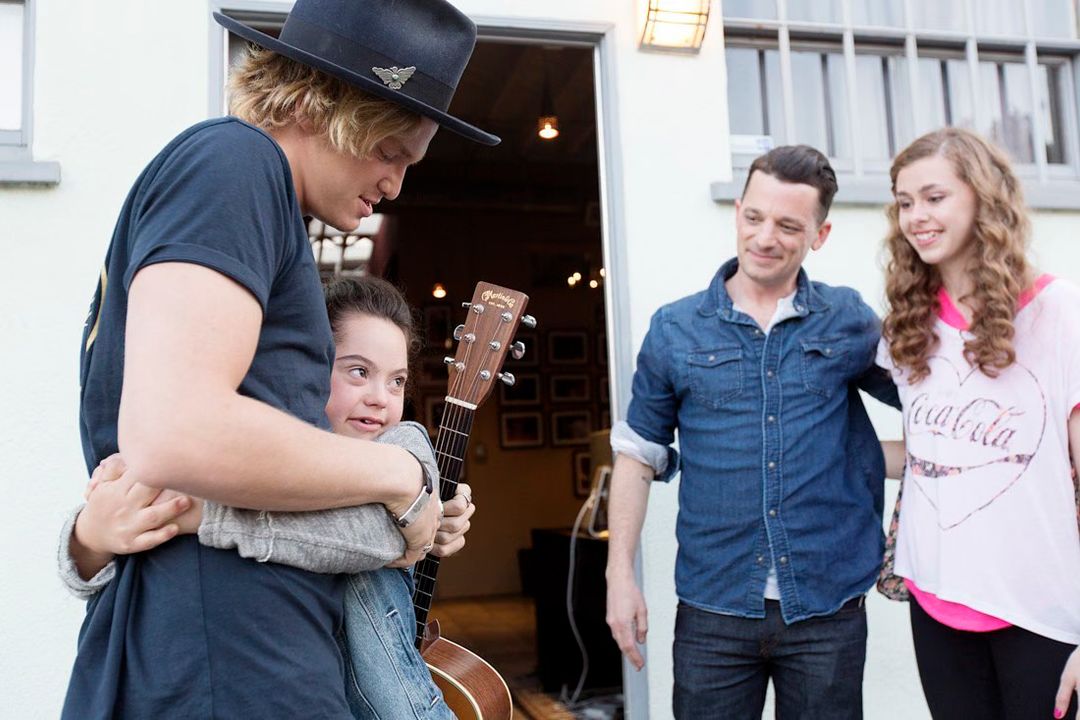 Cody Simpson and Marc Roberge of O.A.R. release 'Reach Up' for the 2015 Special Olympics (VIDEO)