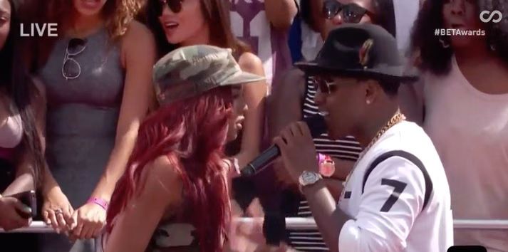 Jeremih & Natalie La Rose perform 'Planes' & 'Somebody' at the 2015 BET Awards (VIDEO)