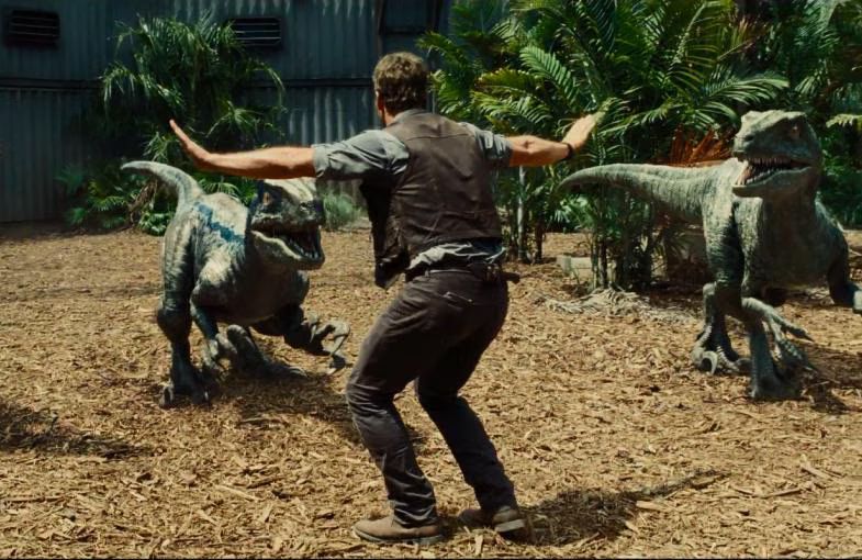 Zookeepers pose as Chris Pratt in 'Jurassic World'