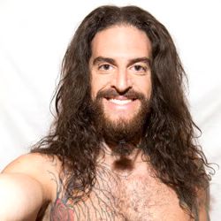 Austin Matelson Photo: Bill Inoshita/CBS ©2015 CBS Broadcasting Inc. All Rights Reserved