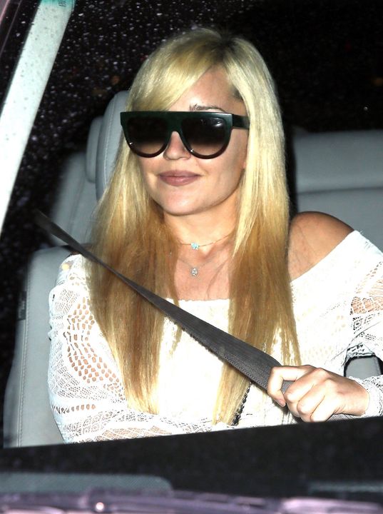 Amanda Bynes happy, healthy, blonde