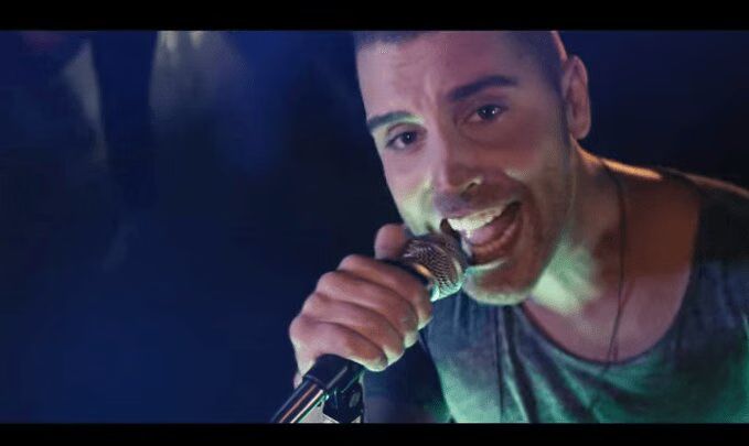 'American Idol' Winner Nick Fradiani Releases 'Beautiful Life' Video