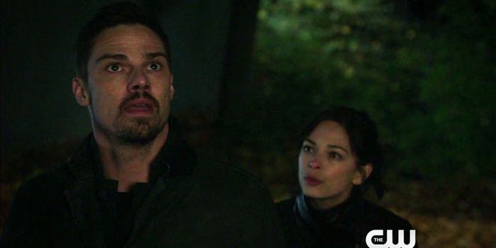 'Beauty and the Beast' Review Strong Performances Anchor 'Both Sides Now'