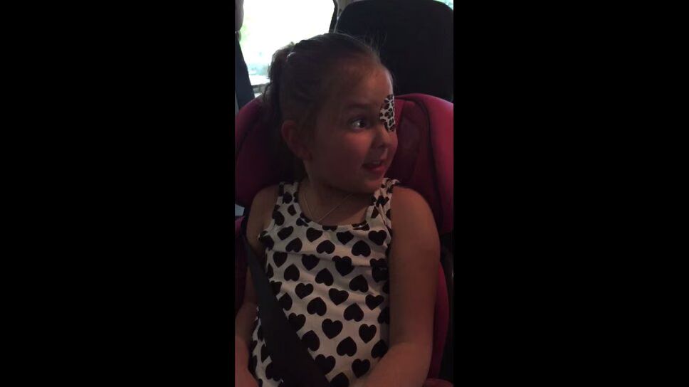 Kristen Bell Calls Six-Year-Old Cancer Patient as Princess Elsa from 'Frozen' (VIDEO)