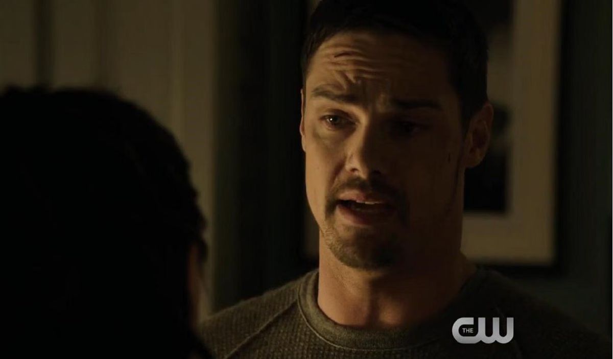 Beauty and the Beast - Recap and Review - Season 3 Episode 9 - Cat's Out of the Bag