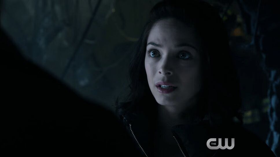 Beauty and the Beast - Season 3 Episode 10 - Patient X