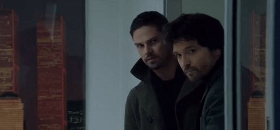 Beauty and the Beast - Vincent teams up with Liam