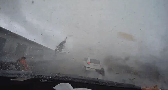 Car Sucked By Tornado in Taiwan (VIDEO)