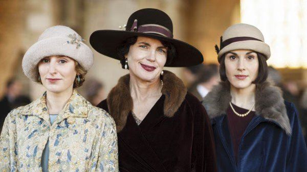 'Dowton Abbey' Series Premiere Review Blackmail and Sex Talk Are the Order of the Day!