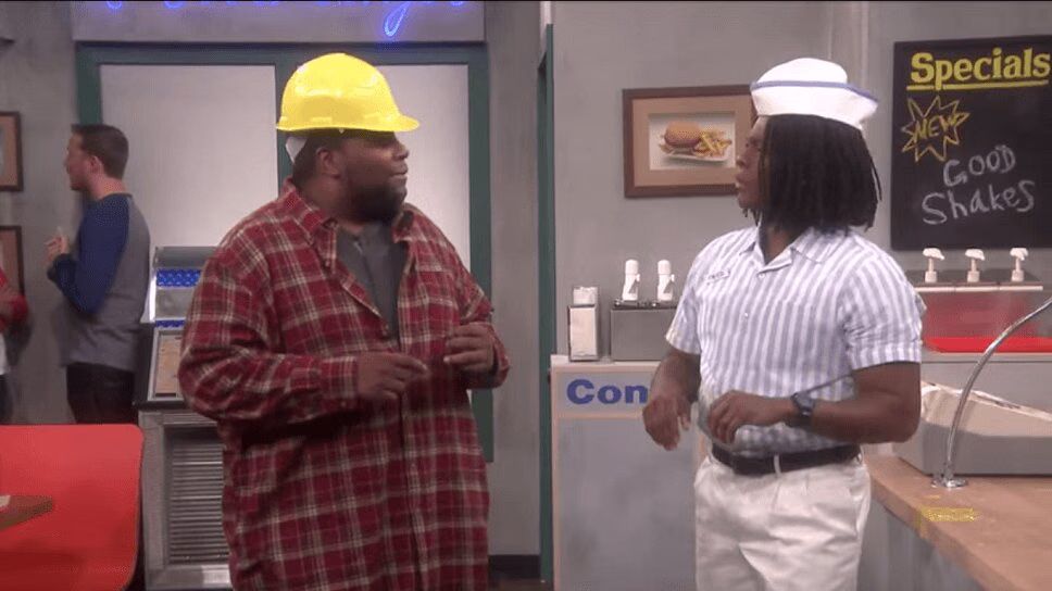 Kenan & Kel Reunite for 'Good Burger' Sketch on The Tonight Show (VIDEO)