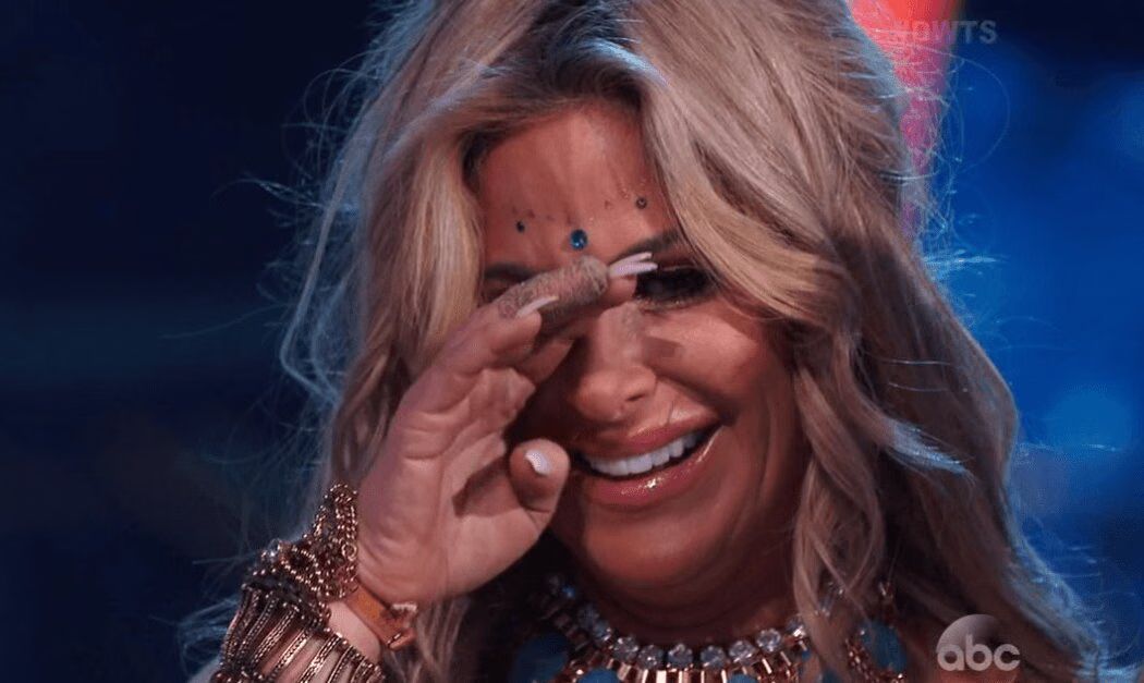 Kim Zolciak Biermann and Toni Dovolani dance Salsa