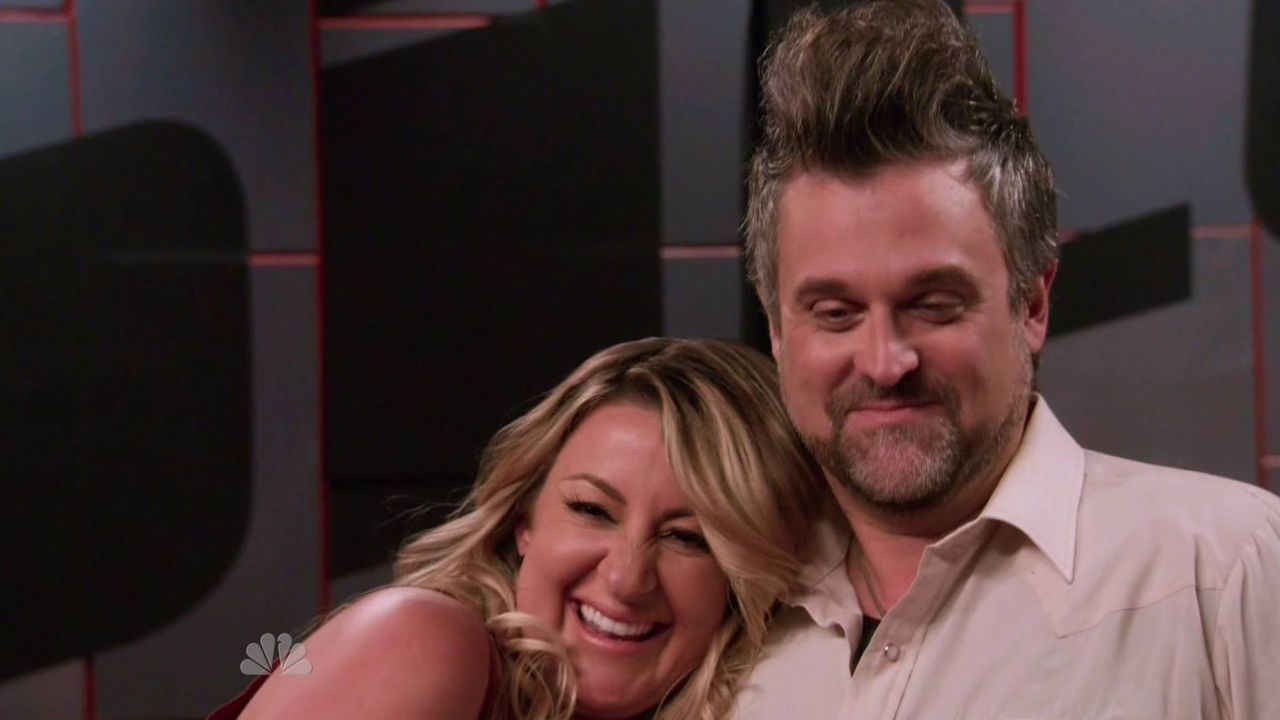 Man Proposes to Longtime Girlfriend After Blind Audition on The Voice 9 (VIDEO)