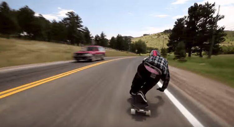 Man Risks Life Skateboarding At 70 MPH (VIDEO)