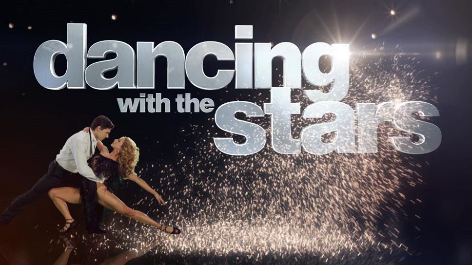 What's On TV Tonight - 'Dancing With the Stars', 'Chasing Life' Finale, 'The Voice' on Monday