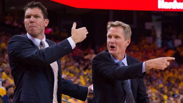 Luke Walton Becomes Interim Coach of Warriors After Steve Kerr Surgery