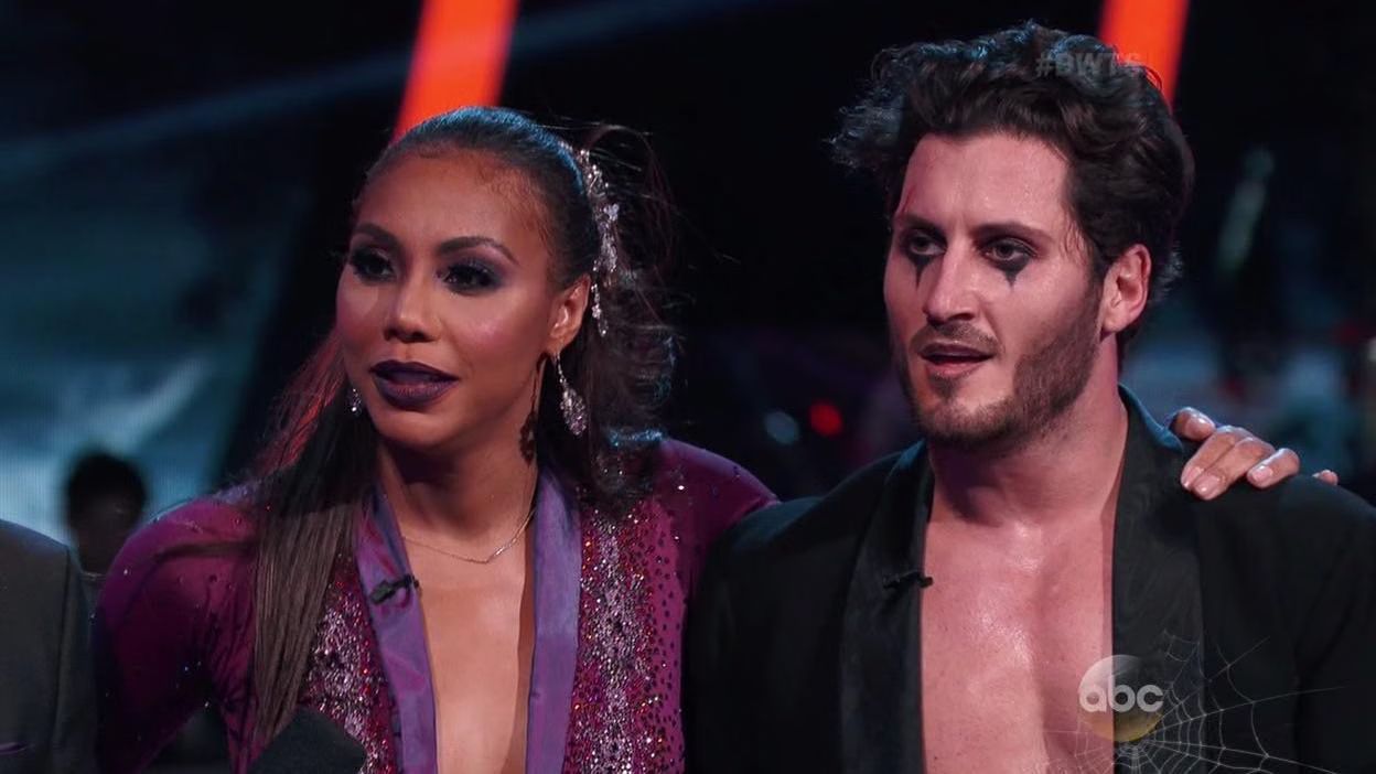 Tamar Braxton and Val Chmerkovskiy dance Foxtrot