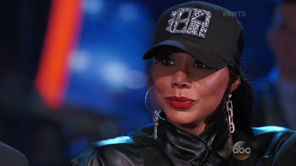 Tamar Braxton and Val Chmerkovskiy dance PERFECT 'Janet Jackson' Jazz (VIDEO)
