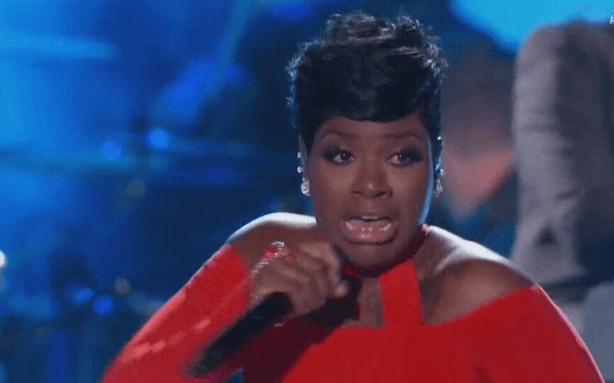 'American Idol' Winner Fantasia Barrino Stuns at Soul Train Awards (VIDEO)