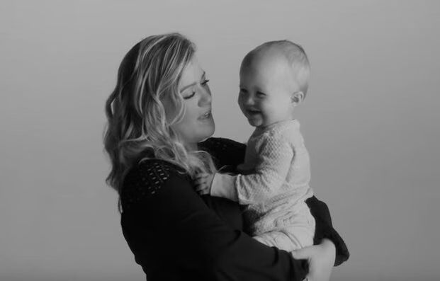 Kelly Clarkson Baby River Rose Makes Debut In 'Piece By Piece' Official Video